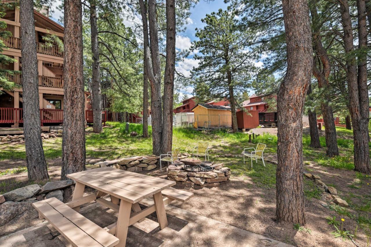 Condo With Grill Access Close To Angel Fire Resort Екстериор снимка